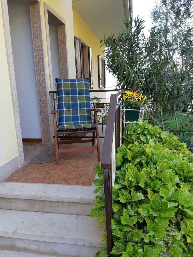 Casa Vacanze Ester 布雷佐内加尔达 外观 照片